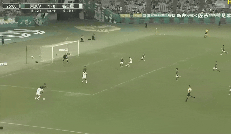 天皇杯半场战报:新井悠太与内田宅哉破门,东京绿茵1-1名古屋