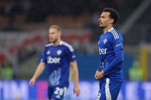 九游体育官网入口-加盟9个月只出场1次!意天空:科莫与前热刺中场阿里完成解约