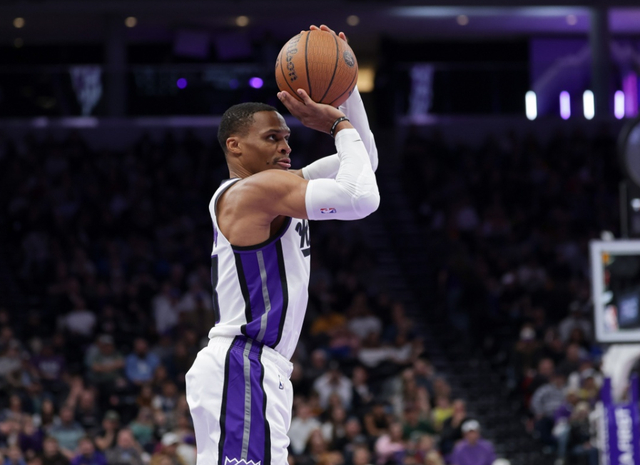 威少你太狠了，艾弗森用14年创造的生涯纪录，被你超越了