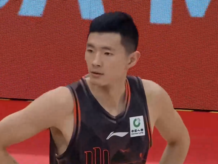 九游体育app-8连胜！山东男篮一波流击溃宁波，珀塞尔下起三分雨，鲍威尔回暖