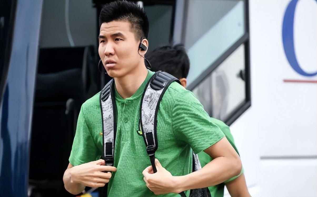 九游体育官网-质疑声中，北京国安做出两个非常明智的决定，两大本土王牌不走了