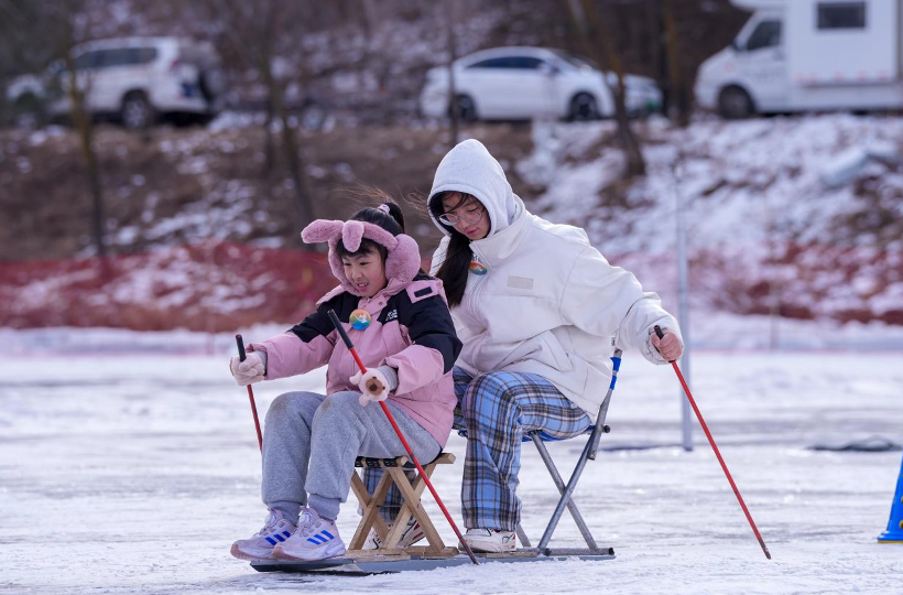 北京双奥文化推广启动,青少年冰上体验活动在延庆举行