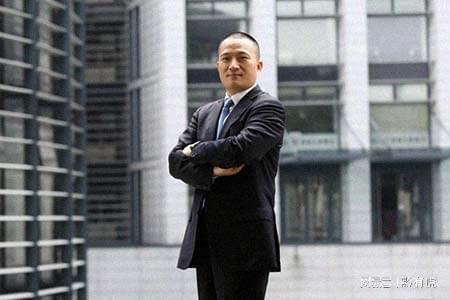 九游体育官网入口-金刻羽教授的粉红色世界,该破裂了